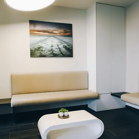 C-hotels Excelsior ميدل كيرك