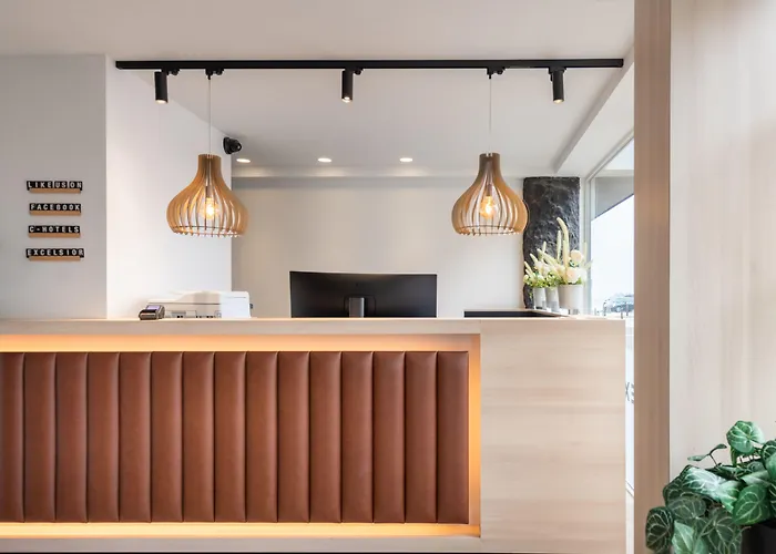 怡东c酒店 酒店 米德尔克尔克