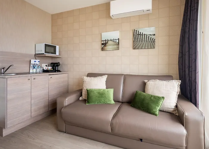 怡东c酒店 米德尔克尔克